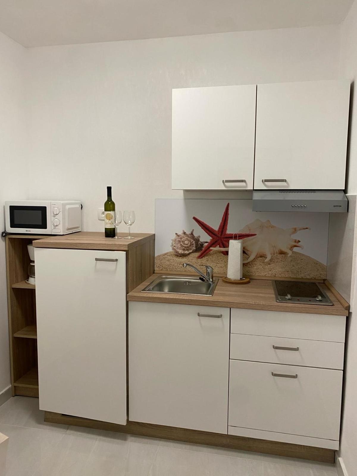Apartmani Radosav Šilo Exterior foto